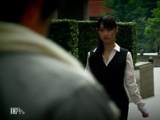 Nữ quái dâm đãng, gạ tình người lạ vào khách sạnm